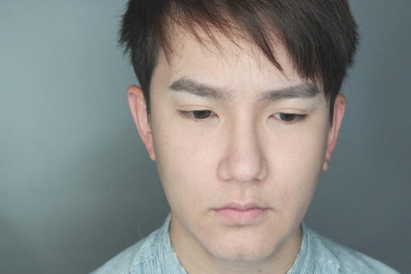 屌絲也能變男神，一個男人的化妝全過程