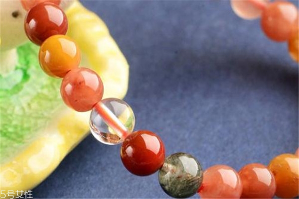 福祿壽水晶一般多少錢(qián) 性價(jià)比很高