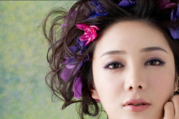 淡妝眼影怎么畫(huà)才好看 淡妝眼影畫(huà)法步驟
