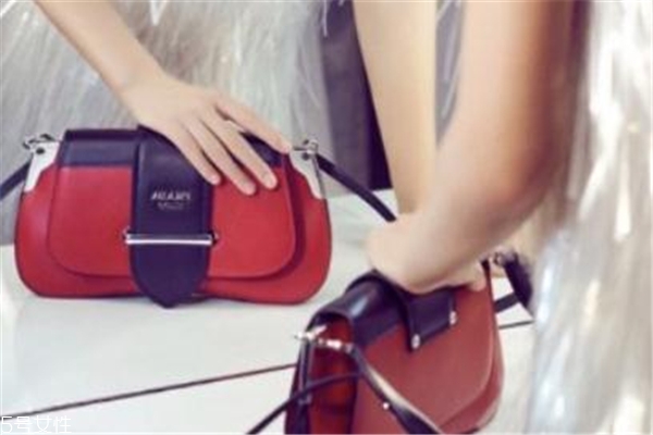 prada sidonie多少錢(qián) 認(rèn)準(zhǔn)專柜正品