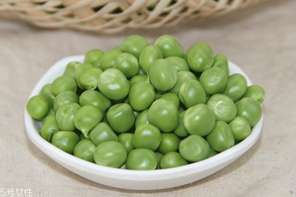 豌豆怎么挑 按照這個(gè)方法來(lái)
