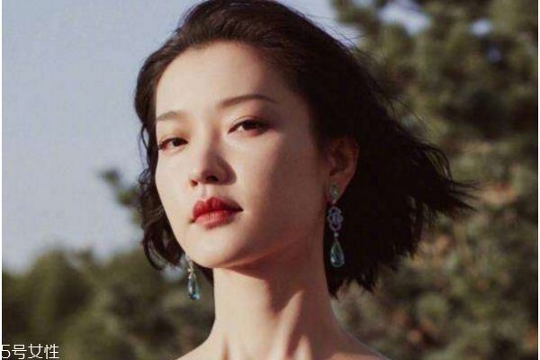 高級(jí)眉什么意思 高級(jí)臉的妝容畫法步驟詳解