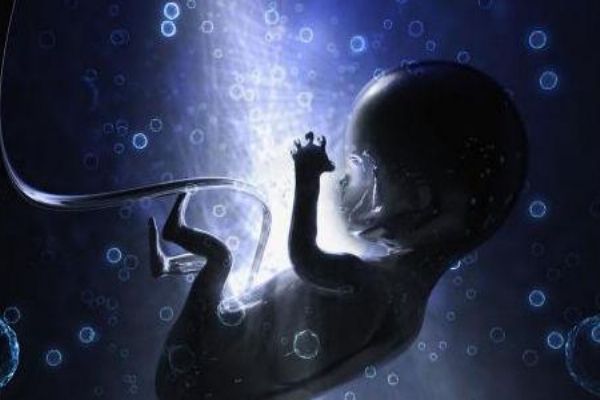孕婦羊水過(guò)多什么癥狀 媽媽們要注意