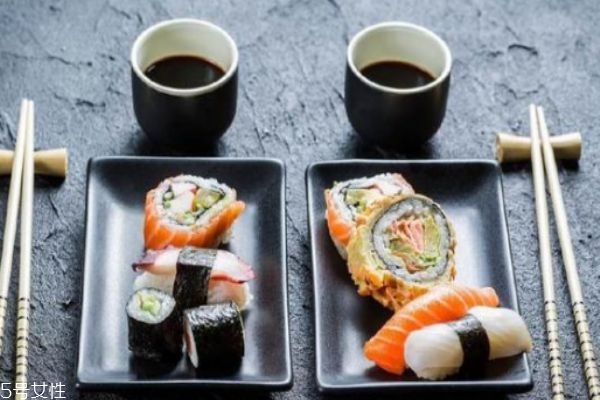 生魚(yú)片怎么做好吃 什么魚(yú)可以做生魚(yú)片