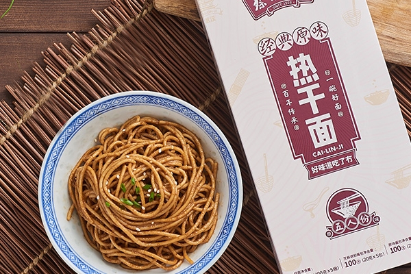 熱干面為什么發(fā)黃 原來是這個(gè)原因