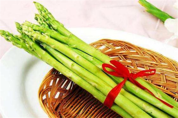 蘆筍焯水后要過(guò)冷水嗎 口感會(huì)更脆