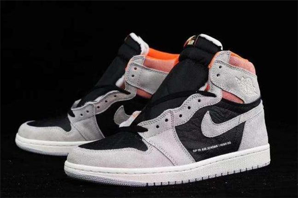 aj1灰麂皮字幕標(biāo)語真假 aj1灰麂皮真假對(duì)比
