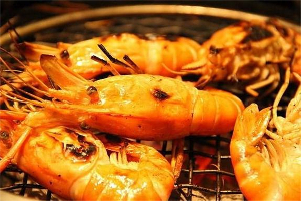 大頭蝦的營養(yǎng)價(jià)值 富含蛋白質(zhì)