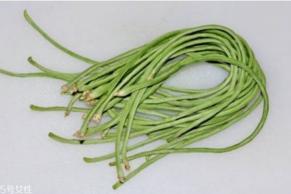 豇豆不熟會(huì)中毒嗎 怎么判斷豇豆熟沒熟
