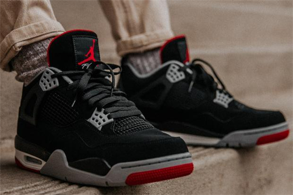 2019aj4黑紅復刻發(fā)售時間 經典元年復刻
