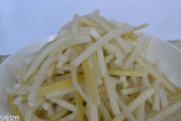 酸筍有什么營(yíng)養(yǎng)價(jià)值 酸筍的功效與作用