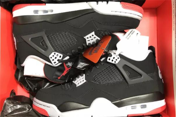 aj4黑紅復(fù)刻2019開箱測評(píng) aj4黑紅復(fù)刻做工