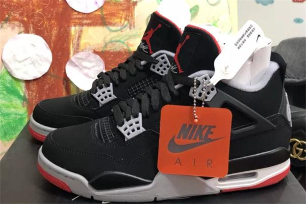 aj4黑紅復(fù)刻2019開箱測評(píng) aj4黑紅復(fù)刻做工