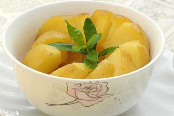 蒸蘋(píng)果要蒸多久 蒸蘋(píng)果的做法