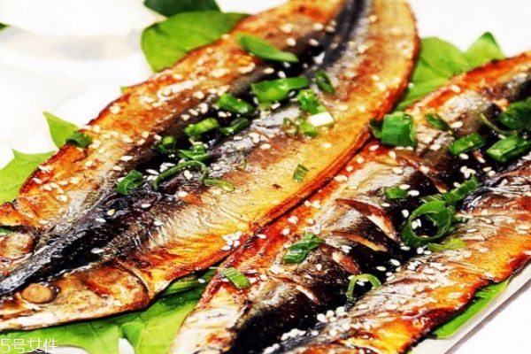 什么是秋刀魚呢 秋刀魚有什么營(yíng)養(yǎng)價(jià)值呢