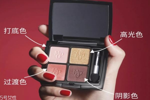 液體眼影好不好 液體眼影和粉質(zhì)哪個好