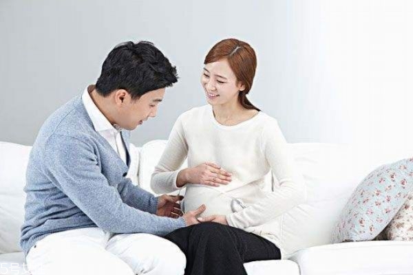 打無(wú)痛分娩針的危害 無(wú)痛分娩經(jīng)歷