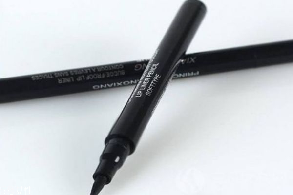 眼線筆對(duì)人體有害嗎 畫(huà)眼線要注意什么