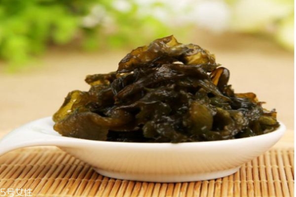 什么是地皮菜呢 地皮菜有什么營(yíng)養(yǎng)價(jià)值呢