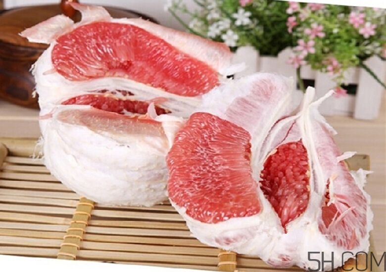紅心柚子多少錢一斤？紅心柚子怎么挑選？
