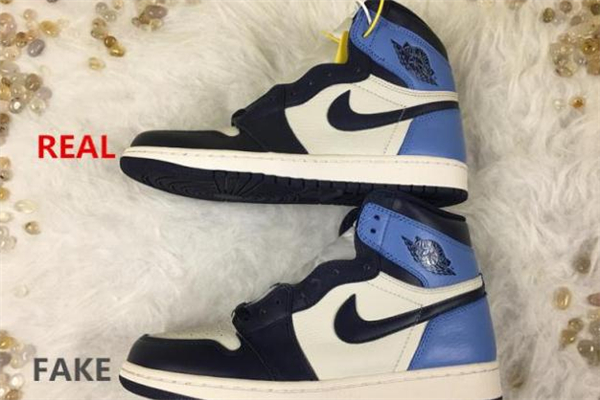 aj1黑曜石北卡藍(lán)真假對比 aj1北卡藍(lán)黑曜石真假鑒定