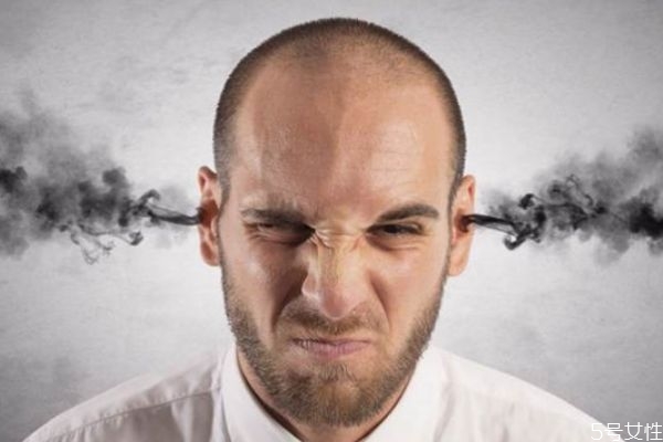 人有時候?yàn)槭裁磿^暈?zāi)?頭暈是什么原因造成的呢