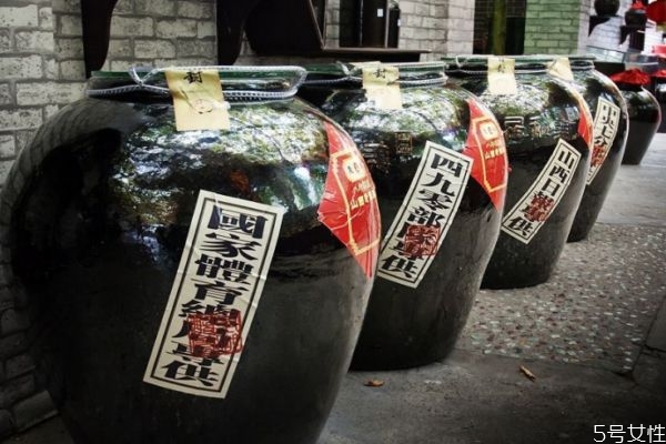 醋主要成分是什么呢 醋有什么營(yíng)養(yǎng)價(jià)值呢