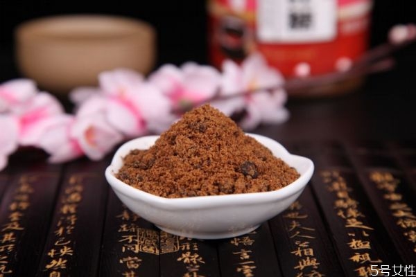 紅糖的營養(yǎng)價值有什么呢 紅糖的主要成分是什么呢
