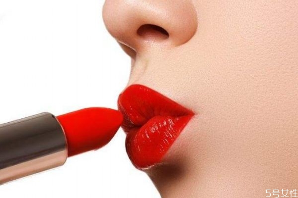 黃皮最?lèi)?ài)的顯白口紅 適合黃皮的口紅色
