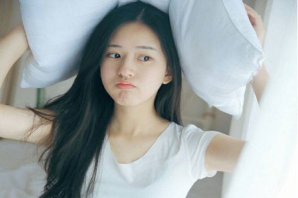 直男癌在戀愛(ài)中的表現(xiàn) 直男癌對(duì)待真愛(ài)的表現(xiàn)