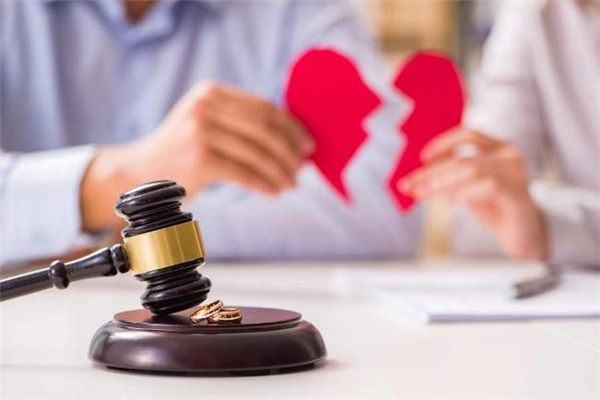 離婚冷靜期實施了嗎 離婚冷靜期是強(qiáng)制的嗎