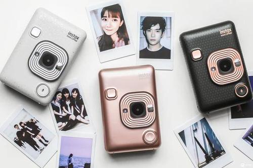 富士instax mini Liplay拍立得相機(jī)好嗎 富士相機(jī)值得買(mǎi)嗎