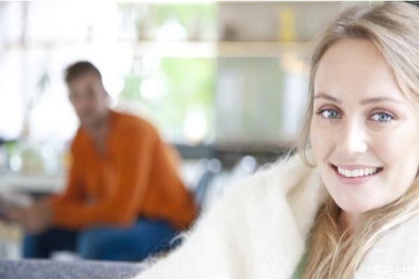 怎樣讓老公更愛(ài)自己 讓男人著迷的女人