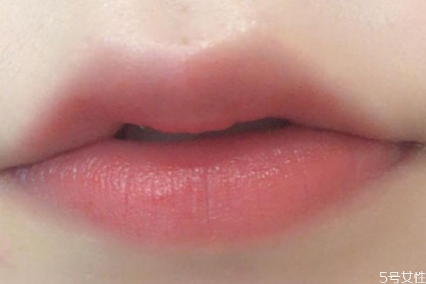 什么是琥珀愛(ài)心口紅 琥珀愛(ài)心口紅怎么用