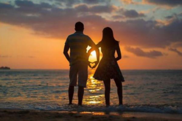 如何讓對方主動復(fù)合 如何讓前任主動挽回你