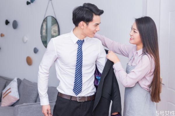 老公犯錯如何讓他吸取教訓 對付說假話男人的方法