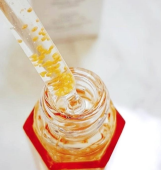 精華油有什么功效？三大功效拯救中年少女問題肌