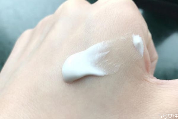 法國大寶真假對(duì)比 法國大寶怎么區(qū)分真假