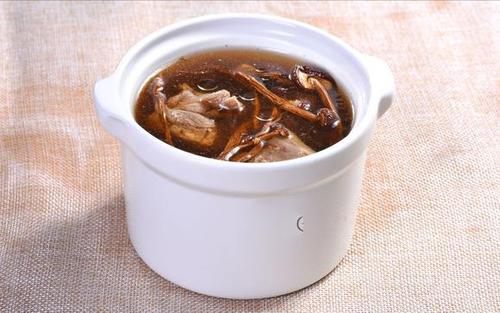 茶樹菇老鴨湯怎么做好吃 茶樹菇老鴨湯的營養(yǎng)價(jià)值