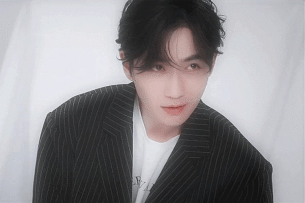 男生會因?yàn)槔哿朔质謫?男生戀愛累了怎么辦