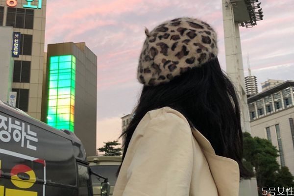 羊毛帽子變形了怎么辦 軟塌的帽子怎么撐起來(lái)