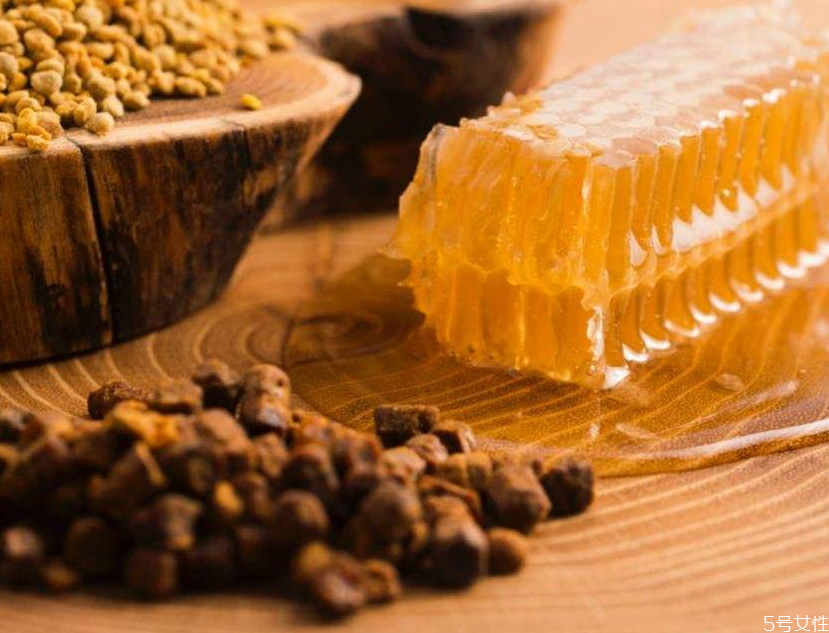 月經(jīng)期間吃蜂膠好嗎 蜂膠可以長(zhǎng)期服用嗎