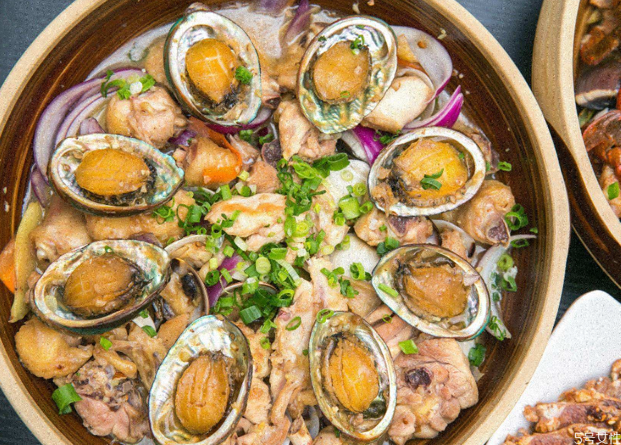 怎么判斷鮑魚(yú)變質(zhì) 死鮑魚(yú)什么樣是變質(zhì)了