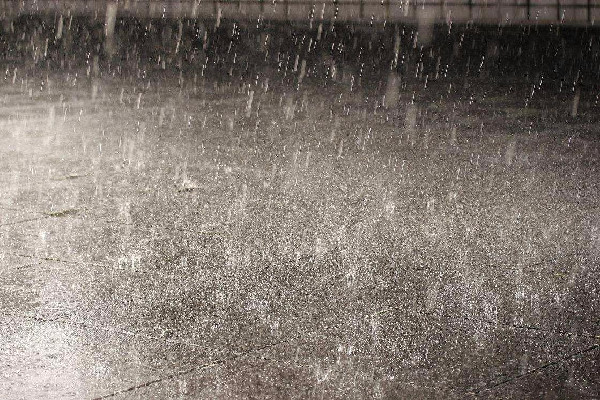 河南又成暴雨中心專(zhuān)家詳解 暴雨一般是什么季節(jié)