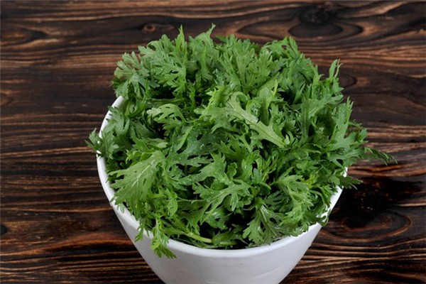 茼蒿吃起來(lái)苦正常嗎 茼蒿苦的可以吃嗎