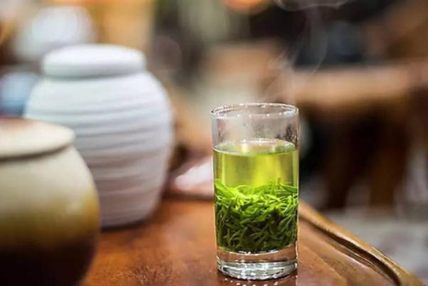 綠茶會導(dǎo)致失眠嗎 綠茶會導(dǎo)致便秘嗎