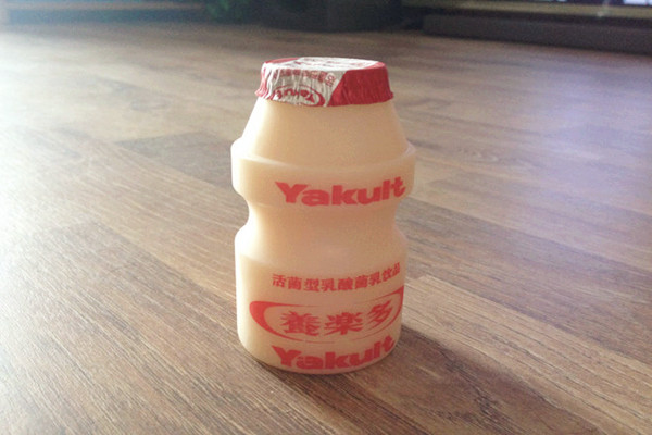 養(yǎng)樂多可以空腹喝嗎 養(yǎng)樂多什么時(shí)間喝效果好
