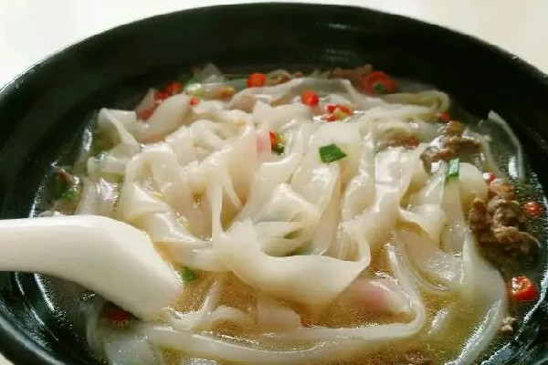 河粉有點酸味是變質(zhì)了嗎 河粉有股酸味能吃嗎