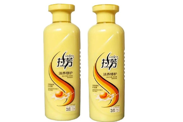 護(hù)發(fā)素碰到頭皮會(huì)導(dǎo)致脫發(fā)嗎 護(hù)發(fā)素對(duì)頭皮有沒(méi)有傷害