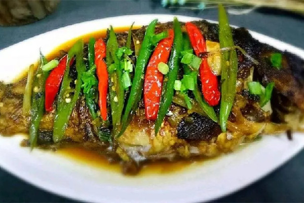 鯽魚(yú)要去魚(yú)腥線嗎 鯽魚(yú)去腥味怎么處理